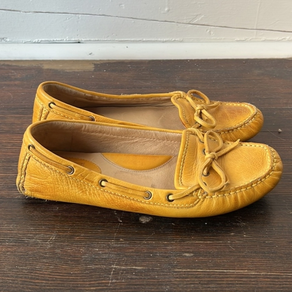 Frye Raegan Driving Moccasins Size 8